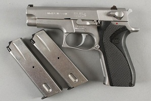 The perfect Smith and Wesson 5906 pistol